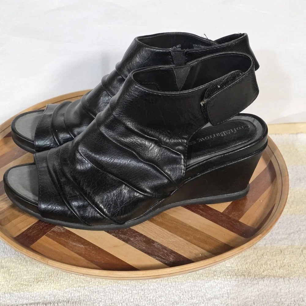 Black Faux Leather Sandals Croft & Barrow Womens Shoes SIZE 6.5 Peep Toe